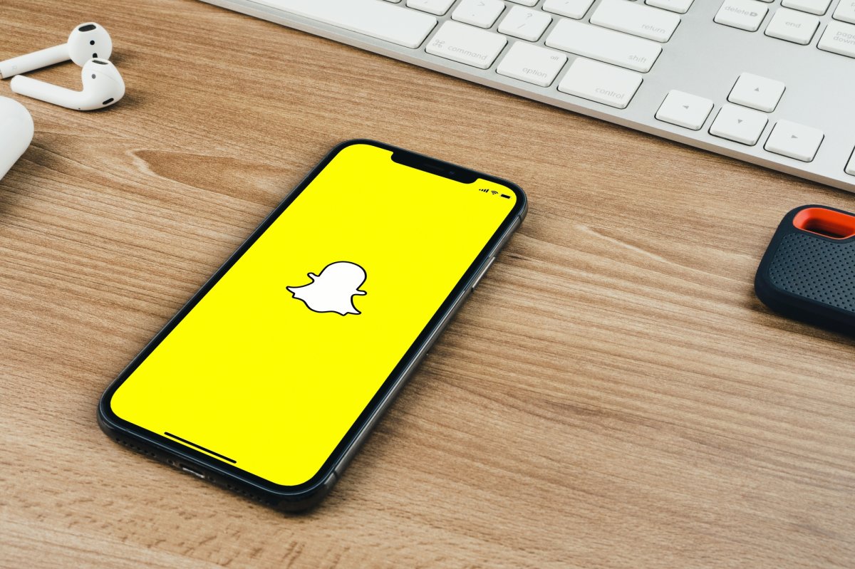 Protection des mineurs en ligne : Snapchat supprime 415 000 comptes, quelles leçons pour votre stratégie digitale ?