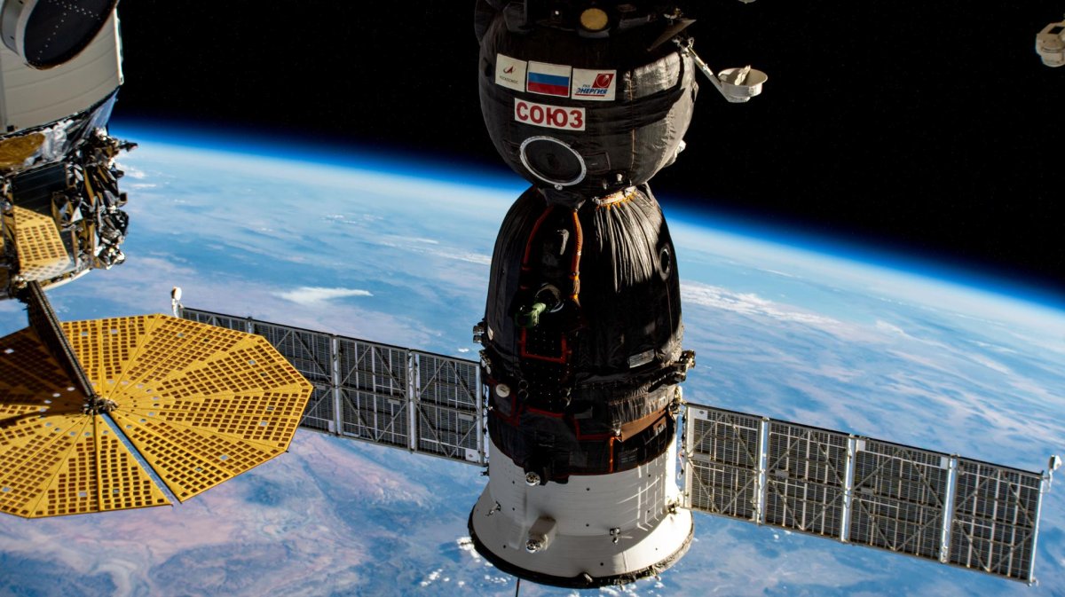 À peine lancée, le "Starlink russe" Rassvet perd déjà un satellite