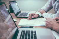Alignement marketing-ventes : un impératif à l’ère de l’acheteur autonome