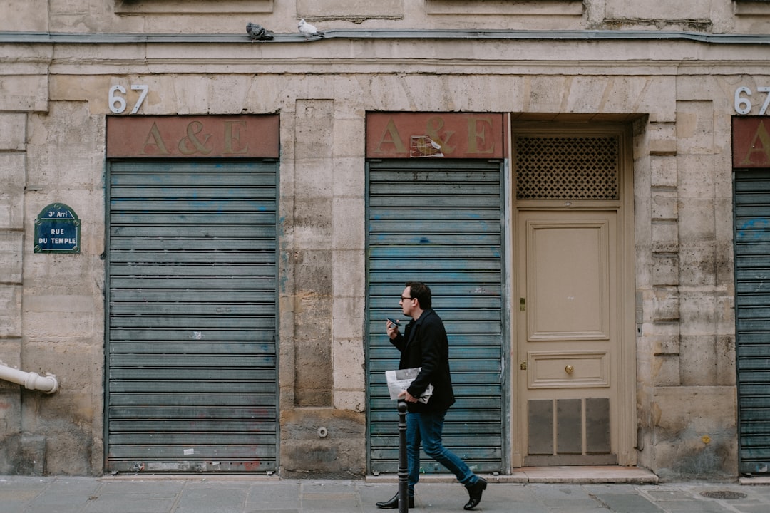 Une startup française révolutionne l'IA avec des puces innovantes