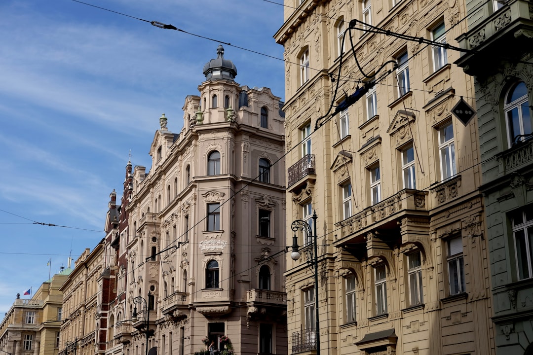 Au cœur de l’usine tchèque qui fabrique les serveurs pour l’Europe