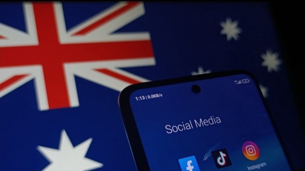 Réseaux sociaux jeunes : échec australien, leçons pour le Maroc