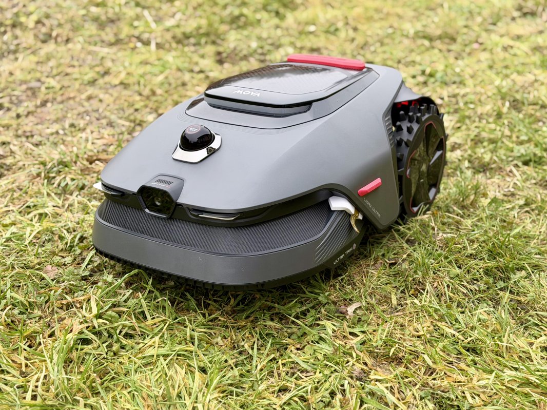 Robot Tondeuse IA : Une Leçon de Marketing Digital pour les Entreprises