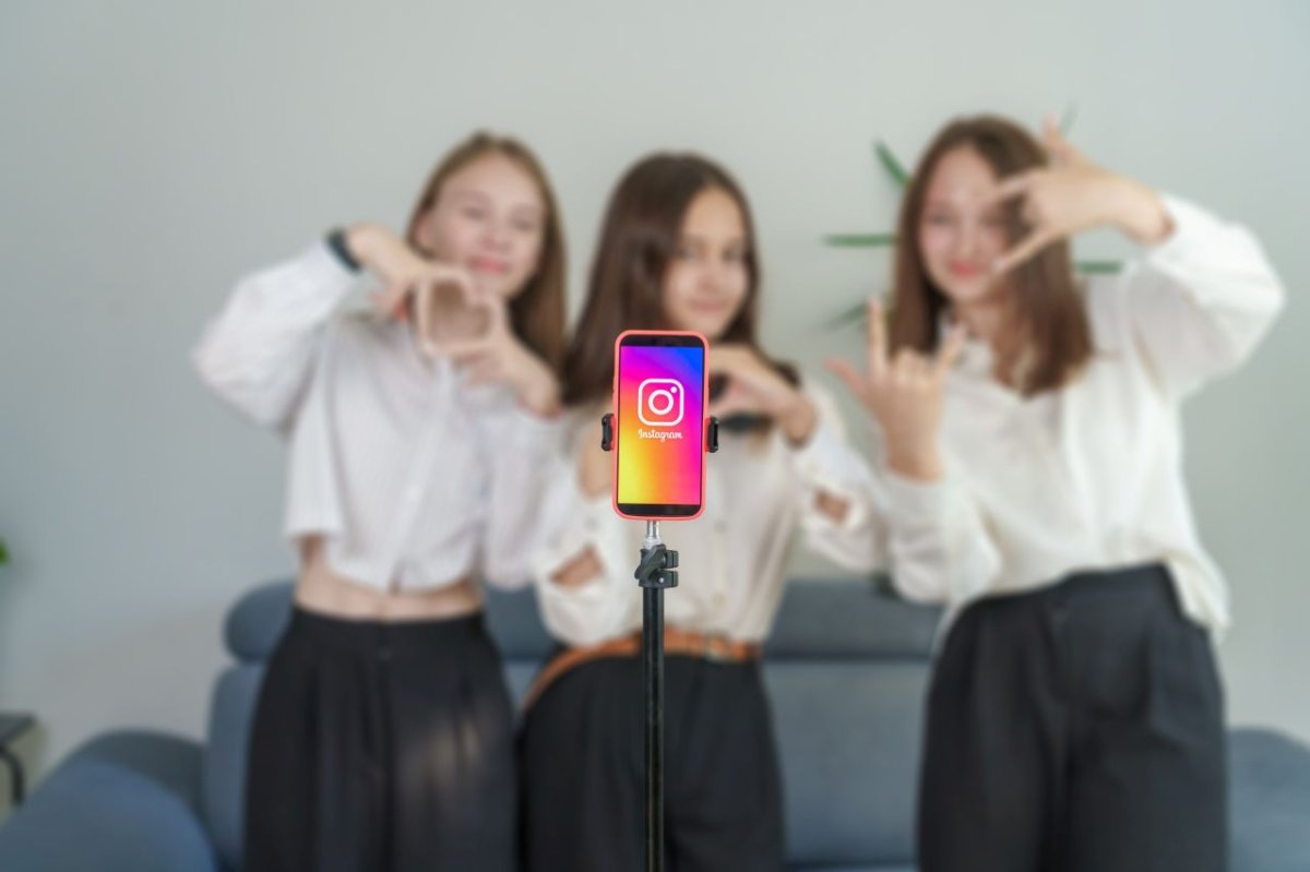 Instagram Restreint les Ados : Stratégie Digitale à Réinventer ?