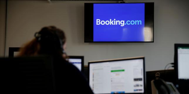 Booking sous enquête UE : leçons digitales pour le Maroc