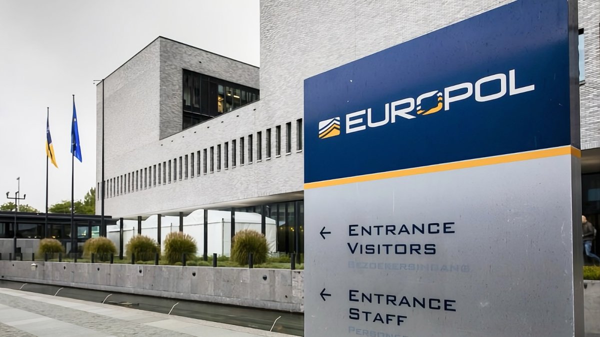Bruxelles veut faire d'Europol une super police, avec 3 milliards d'euros et moins de vie privée