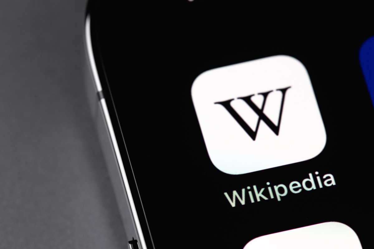 Ces IA qui pillent Wikipedia vont devoir payer