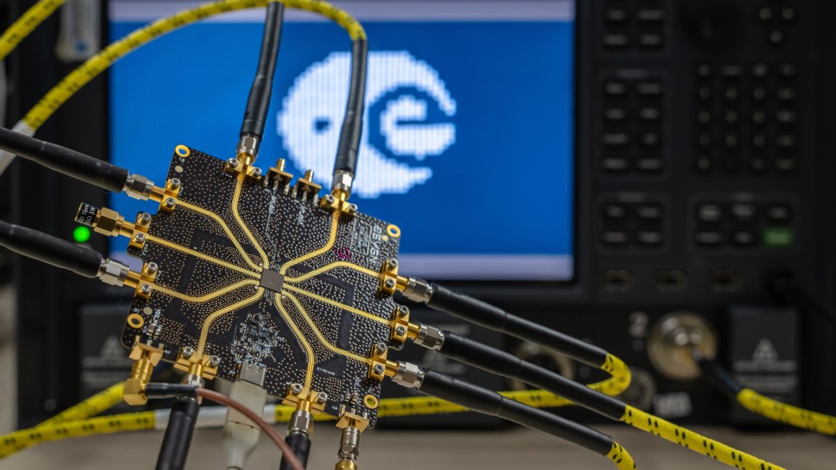Puce spatiale : révolution digitale pour les entreprises marocaines