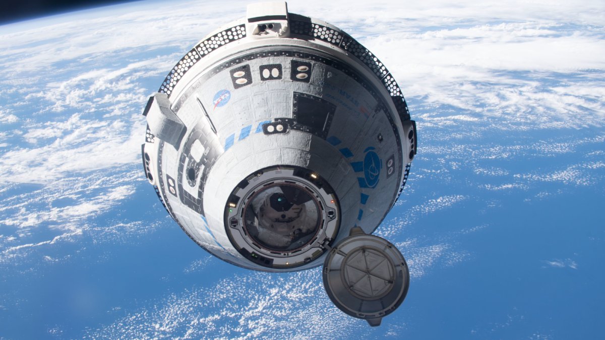 Crew Dragon bientôt à la retraite : la NASA doit se tourner vers Starliner, la capsule à problèmes de Boeing