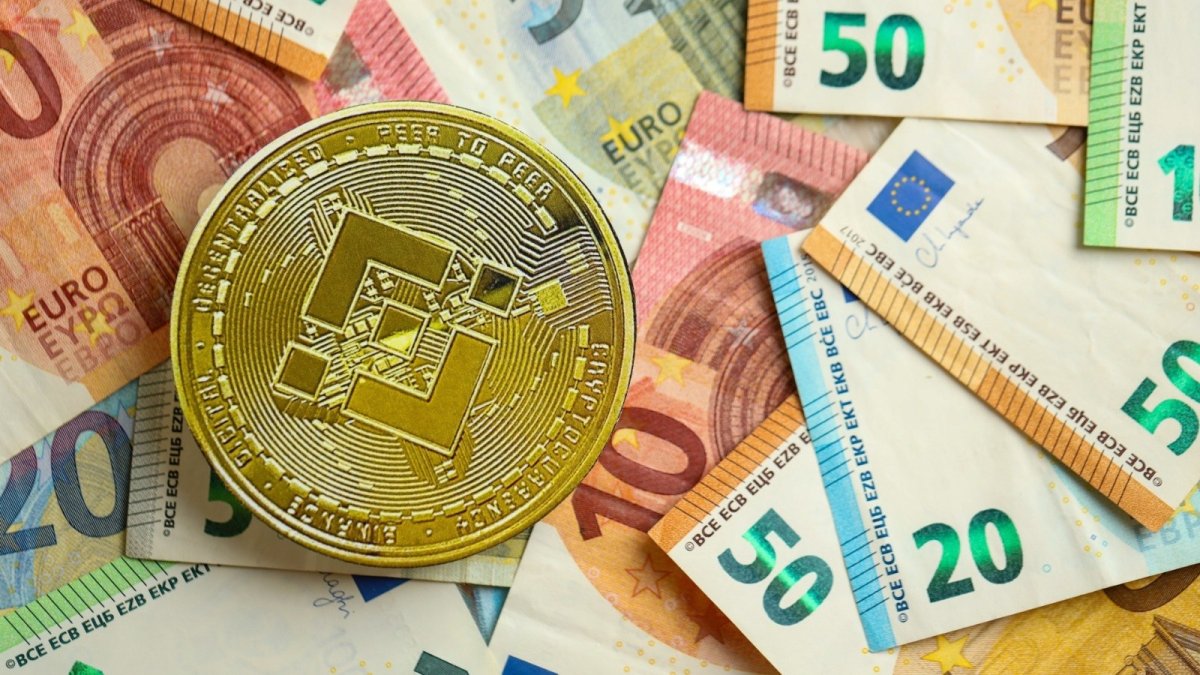 Crypto et police : Protéger les comptes suspects, un enjeu SEO