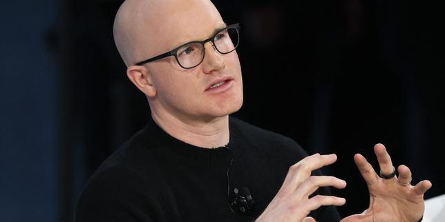 Cryptomonnaies : « La tech américaine veut sauver le monde grâce à l’IA et… en équipe réduite »