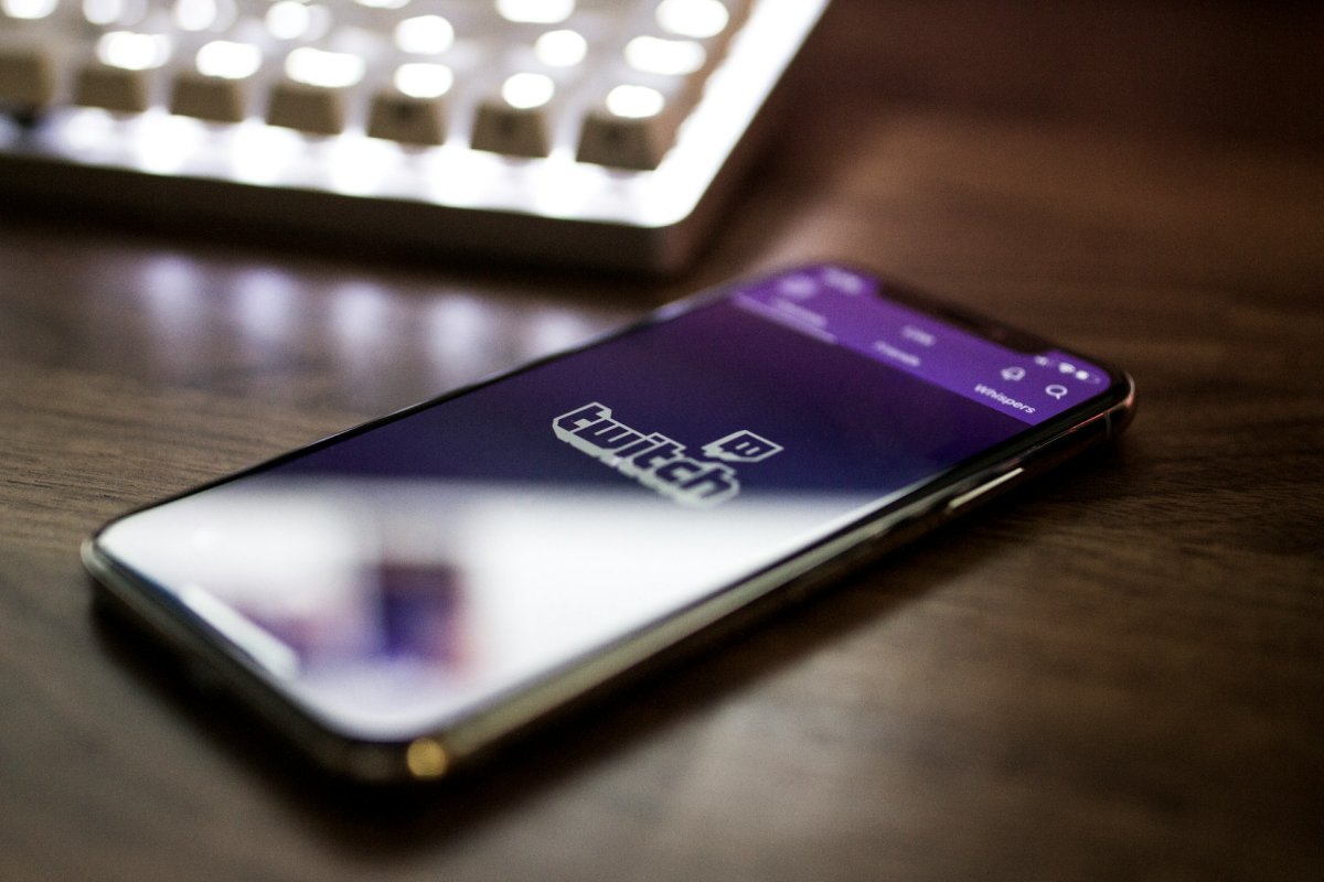 Viewbotting Twitch : sanctions et leçons pour votre marque
