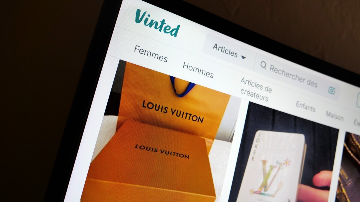 Découper du Louis Vuitton acheté sur Vinted pour le revendre va coûter une fortune à une marque de "surcyclage"