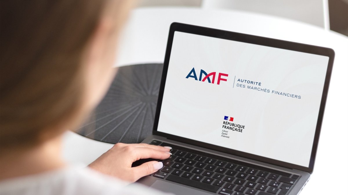 Des escrocs se font passer pour l’AMF pour voler encore plus d’argent aux victimes