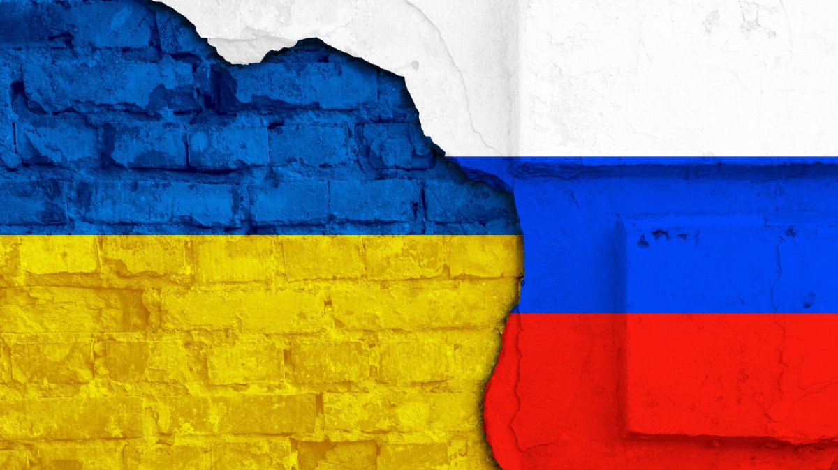 Des hackers russes espionnent l'Ukraine avec une faille WinRAR depuis des mois, des Français documentent l'attaque