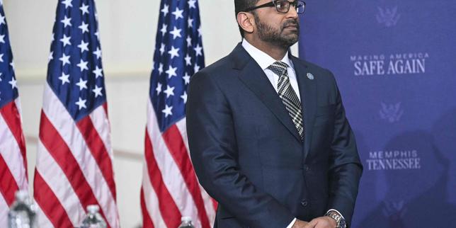 Des hackeurs iraniens revendiquent le piratage de la boîte mail personnelle du directeur du FBI