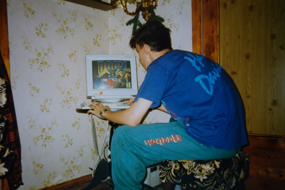 Doom avec de vrais sites web intégrés : le hack Chrome le plus bizarre de l'année