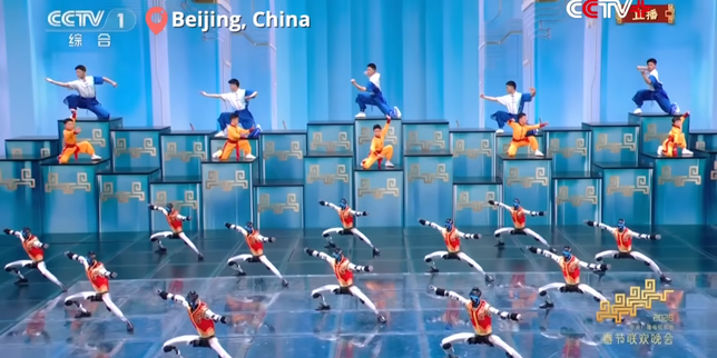 En Chine, les robots champions de kung-fu, stars de l’émission la plus regardée de la planète