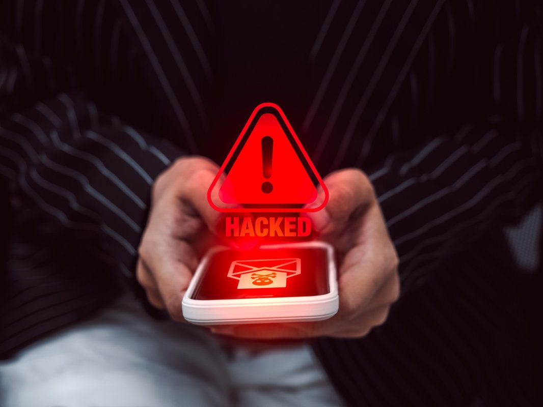 Sécurité iOS : Protégez votre entreprise des cybermenaces comme DarkSword