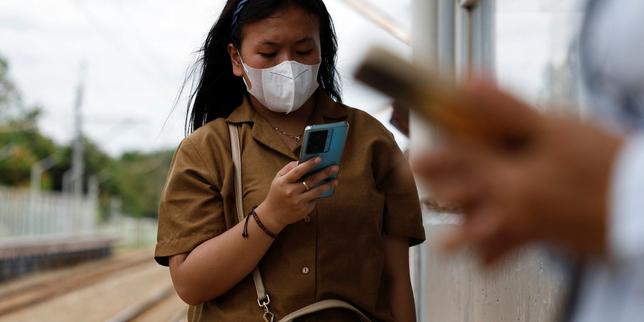 Génération d’images dénudées sur X : l’IA Grok suspendue en Indonésie