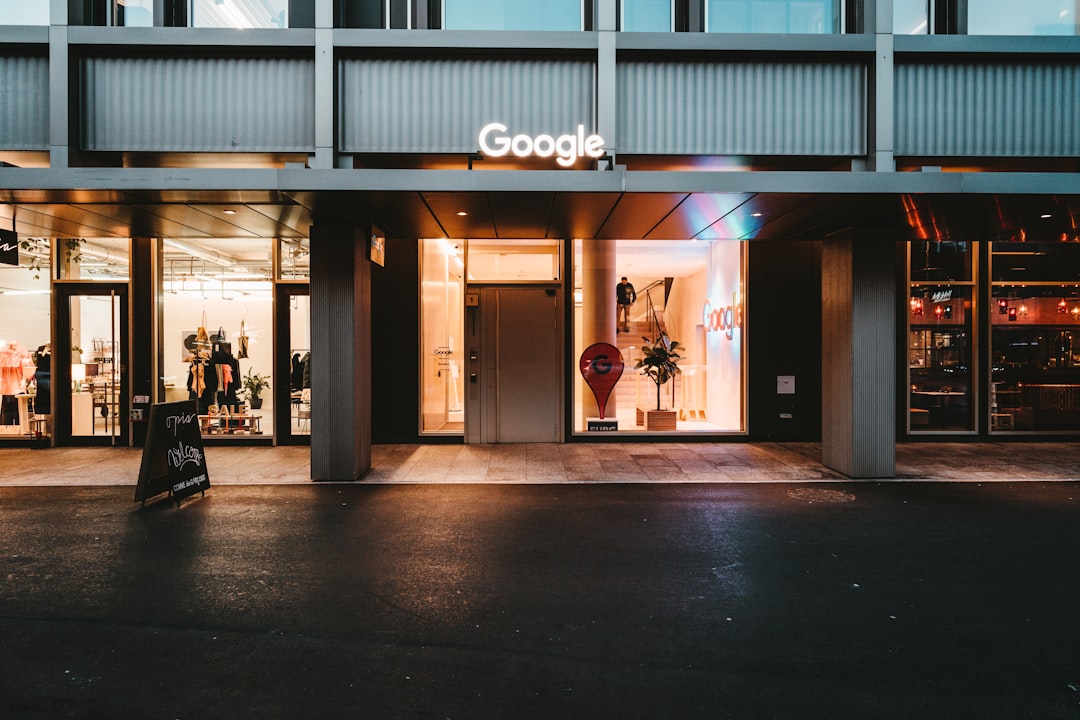 Google Chrome introduit « Store Reviews » : une nouvelle fonctionnalité pour évaluer la fiabilité des boutiques en ligne