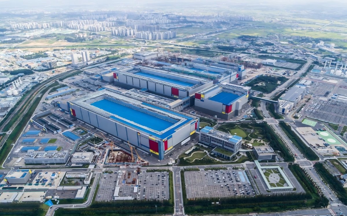 Grève chez Samsung : 18 jours d'arrêt en mai pourraient coûter des milliards et (encore) faire flamber les prix de la mémoire