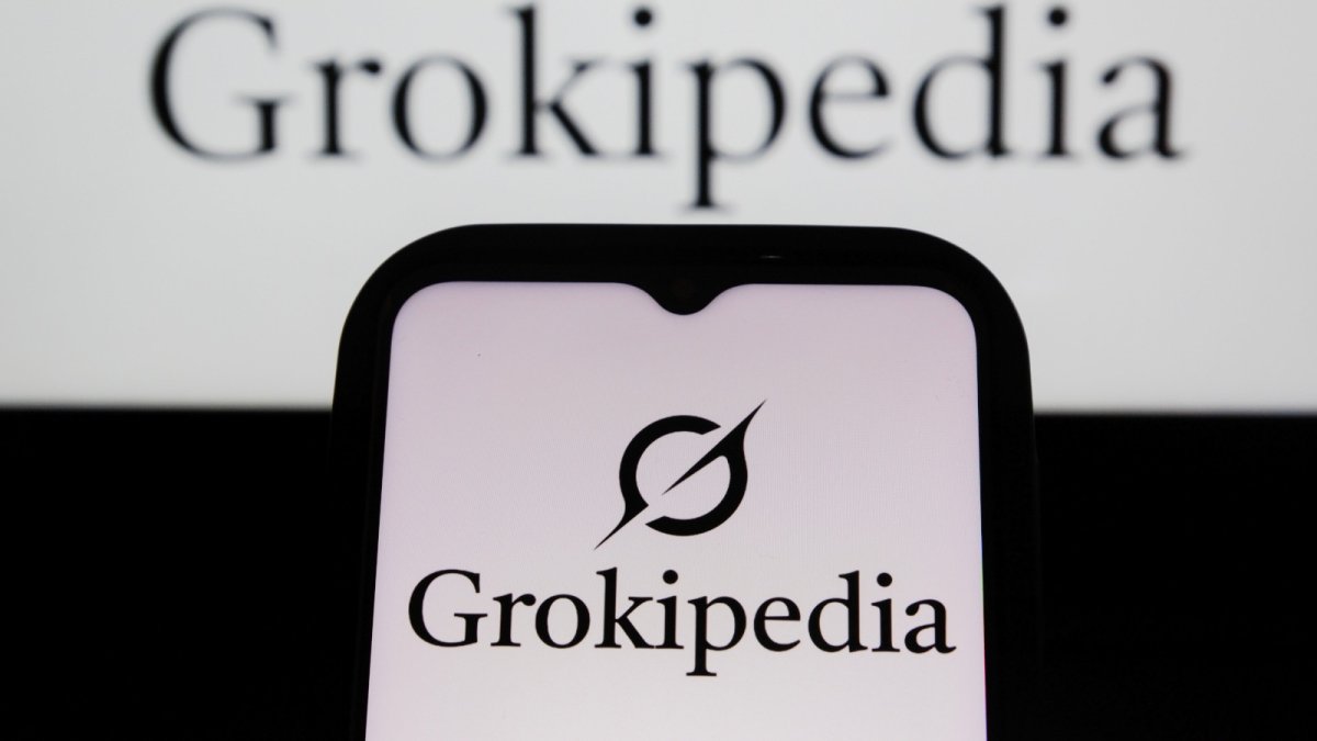Grokipedia en panne : l'IA et la fiabilité du contenu web en question