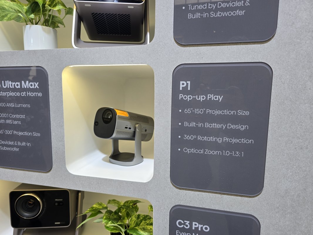 Hisense P1 : le triple laser devient vraiment nomade avec une batterie intégrée