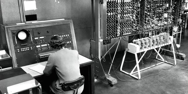 « Histoire culturelle de l’IA » aborde l’intelligence artificielle comme un phénomène social global et une révolution anthropologique