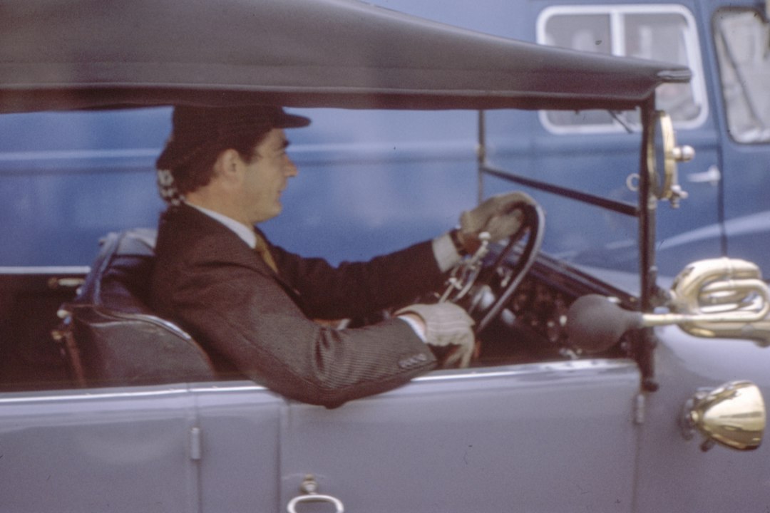 IA agentique dans l’automobile : des pilotes freinés par une gouvernance immature (étude)
