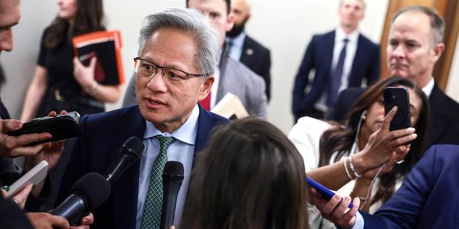 IA : Donald Trump annonce un accord avec la Chine sur l’exportation de certains modèles de puces Nvidia