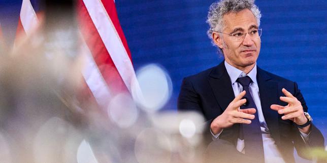 La mise en garde d'Alex Karp : un signal pour la souveraineté numérique mondiale