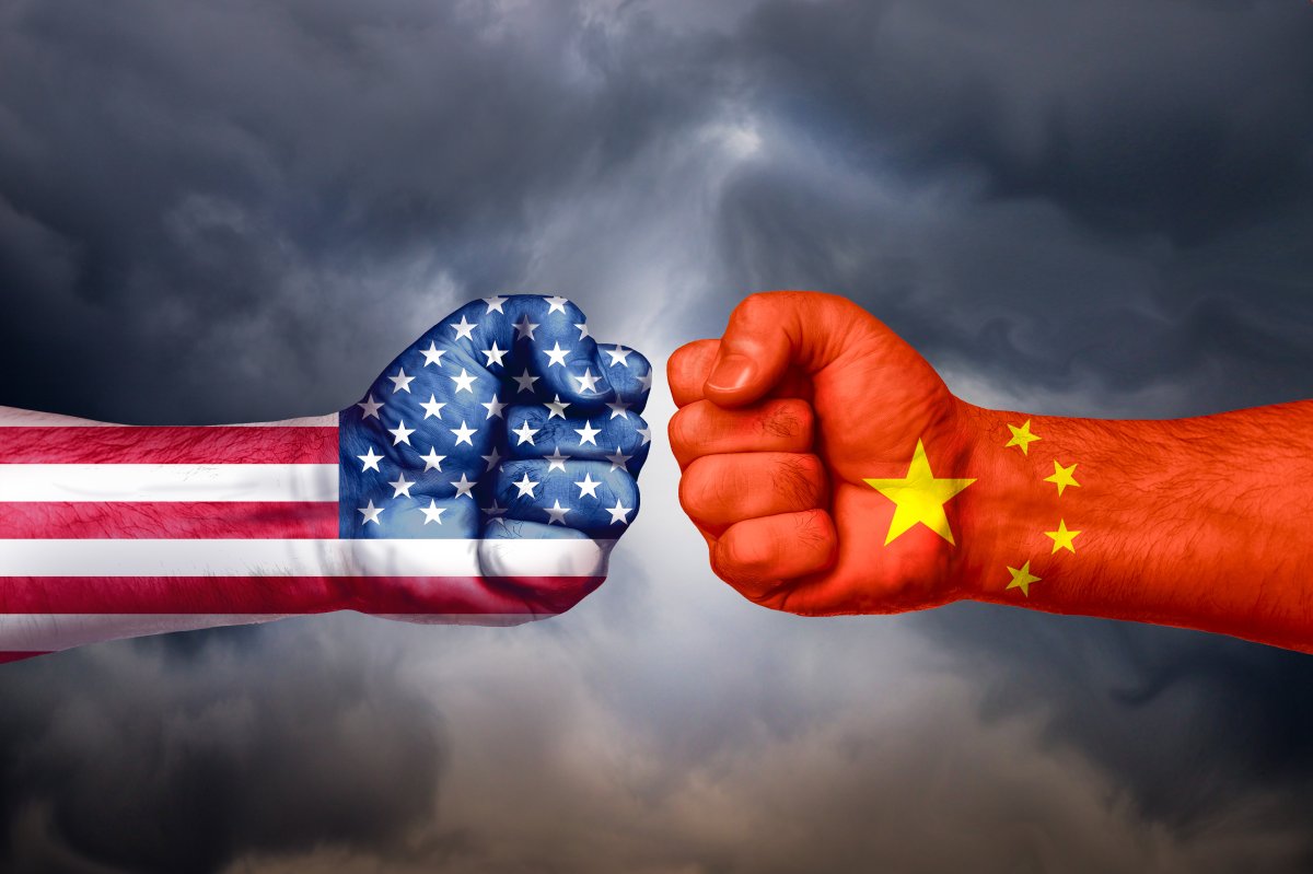 IA : les États-Unis accusent six géants chinois d'avoir copié leurs modèles (et Pékin d'avoir laissé faire)