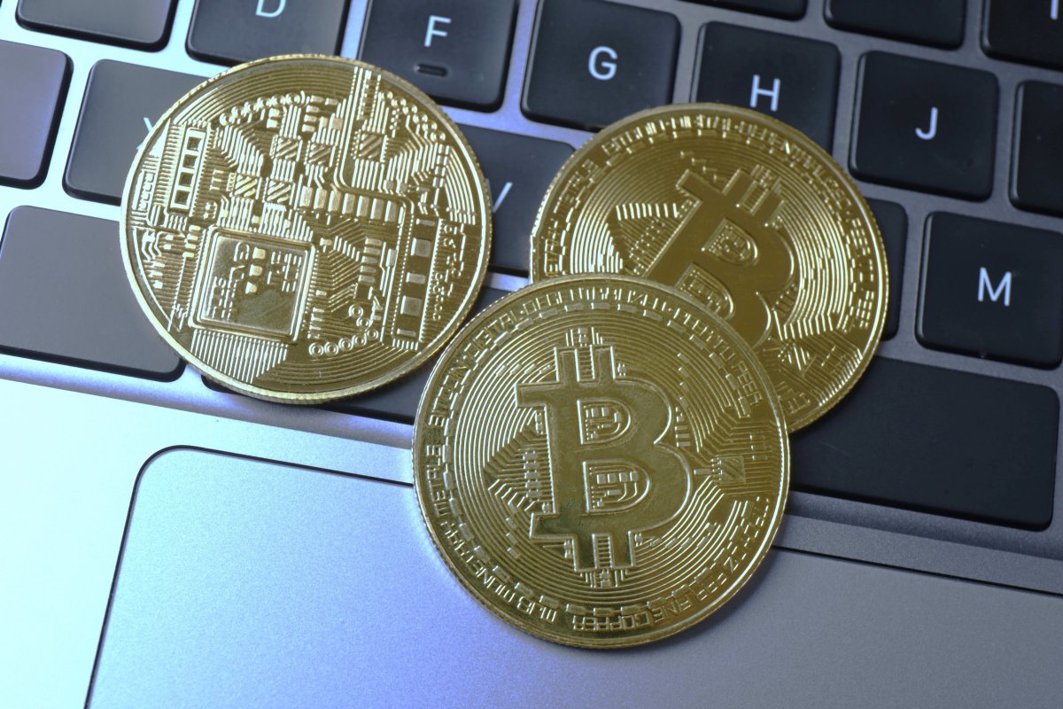 Il perd le mot de passe de son wallet après avoir pris de la drogue : Claude l'aide à récupérer 400 000 $ en Bitcoin 11 ans plus tard