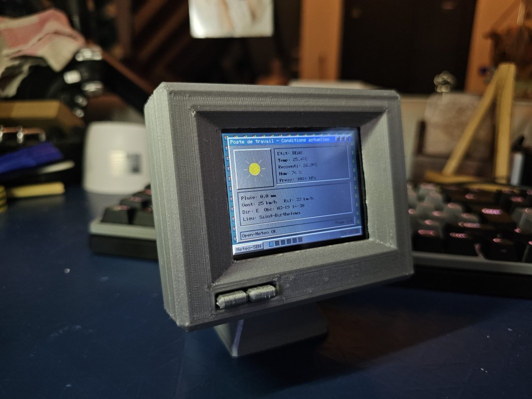 Station Météo Windows 95 : Innovation DIY et Leçons pour le Marketing Digital