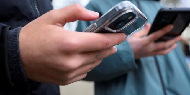 Indonésie : l’accès aux réseaux sociaux sera interdit aux jeunes de moins de 16 ans