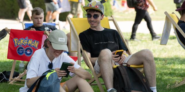 Interdiction des réseaux sociaux aux moins de 15 ans : pourquoi tout le monde devra bientôt faire vérifier son âge