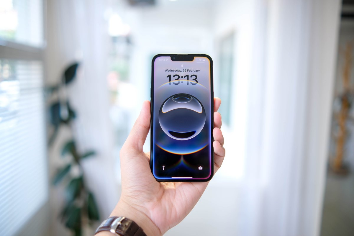 iPhone 17e : Une Leçon de Stratégie Digitale pour les Entreprises Marocaines