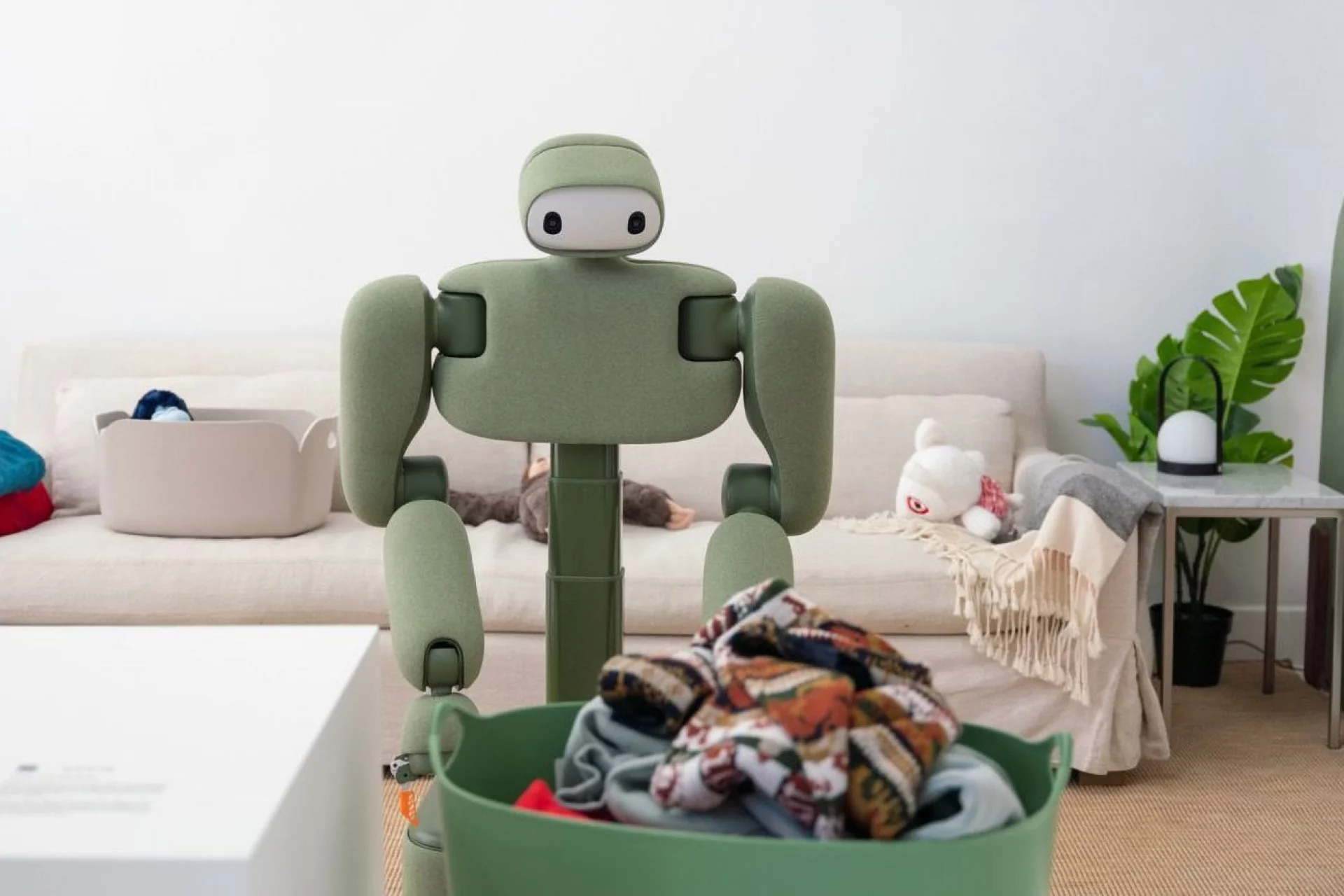 Robot domestique Isaac 1 : innovations tech et leçons pour votre business