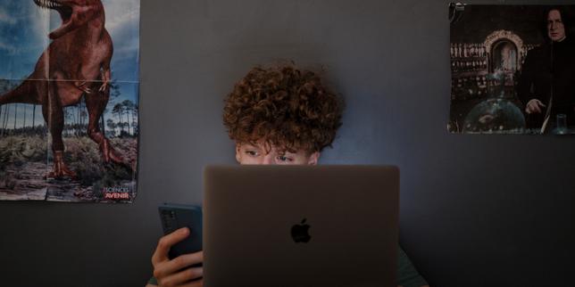 Réseaux Sociaux & Adolescents : Quels Enjeux pour le Marketing Digital ?