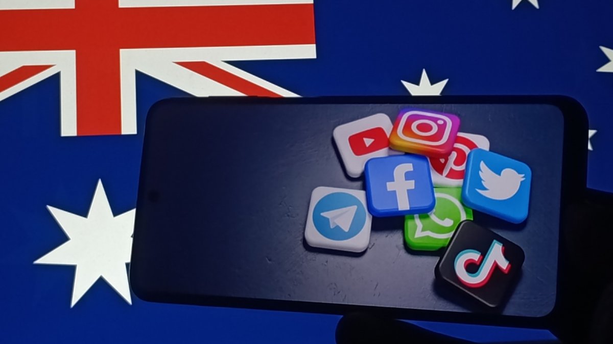 Algorithmes réseaux sociaux : vers un fil chronologique ?