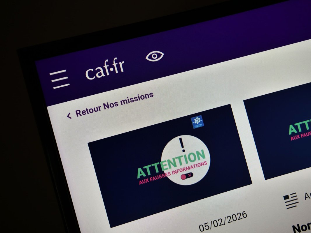 Stratégie Digitale : Lutter contre la Désinformation comme la CAF