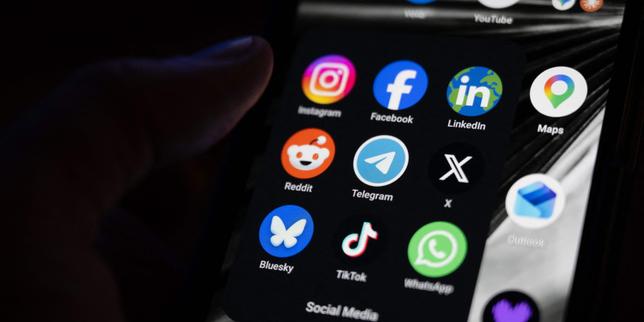 La Commission prévoit une interdiction « graduée » des réseaux sociaux aux moins de 15 ans à l’échelle européenne