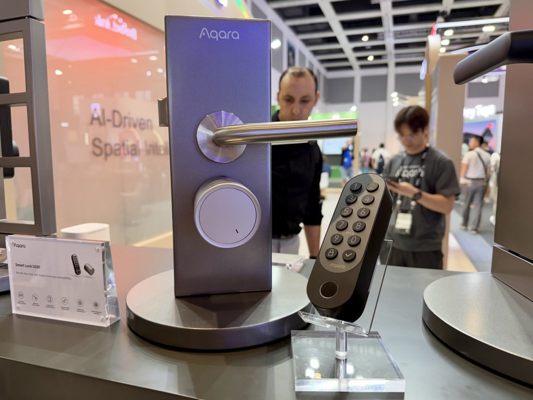 Serrure connectée Aqara U250 : la domotique s'ouvre au web