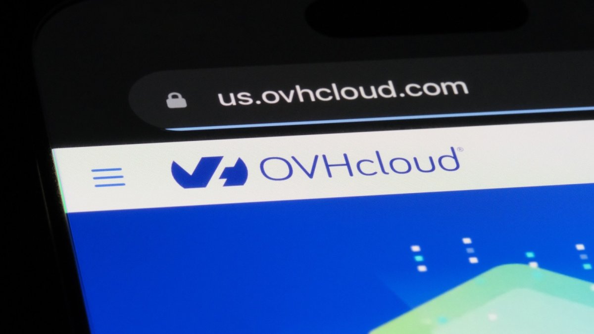 IA et hébergement web : l'impact caché sur votre business