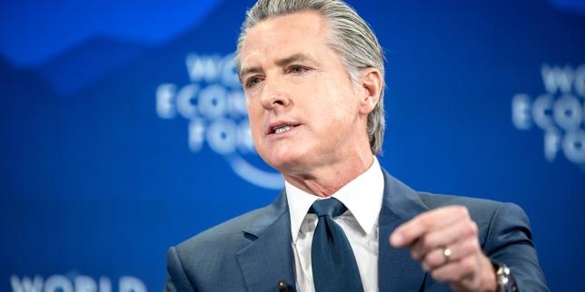 Le gouverneur de Californie lance une enquête sur TikTok après des accusations de censure de « contenus critiques envers Trump »