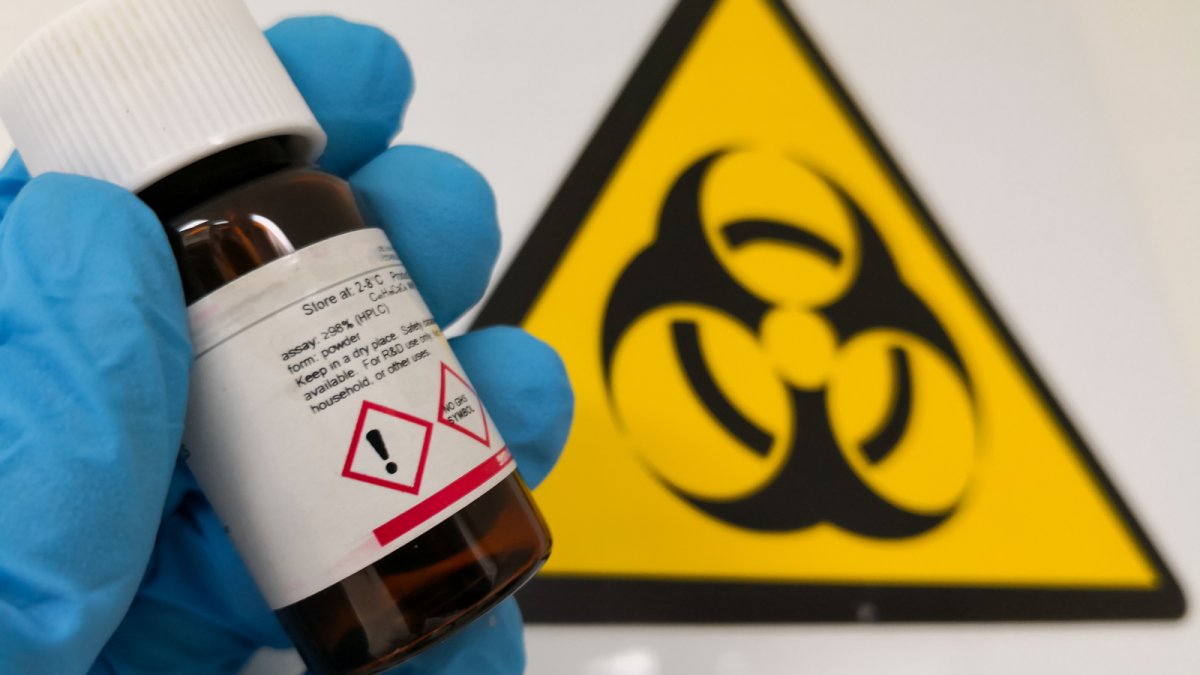 IA et Bioterrorisme : Quels Enjeux pour la Sécurité Digitale des Entreprises ?