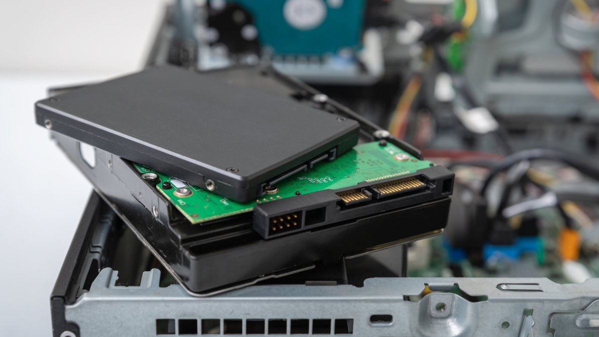 SSD vs HDD : Impact sur la Performance Web et l'Expérience Client
