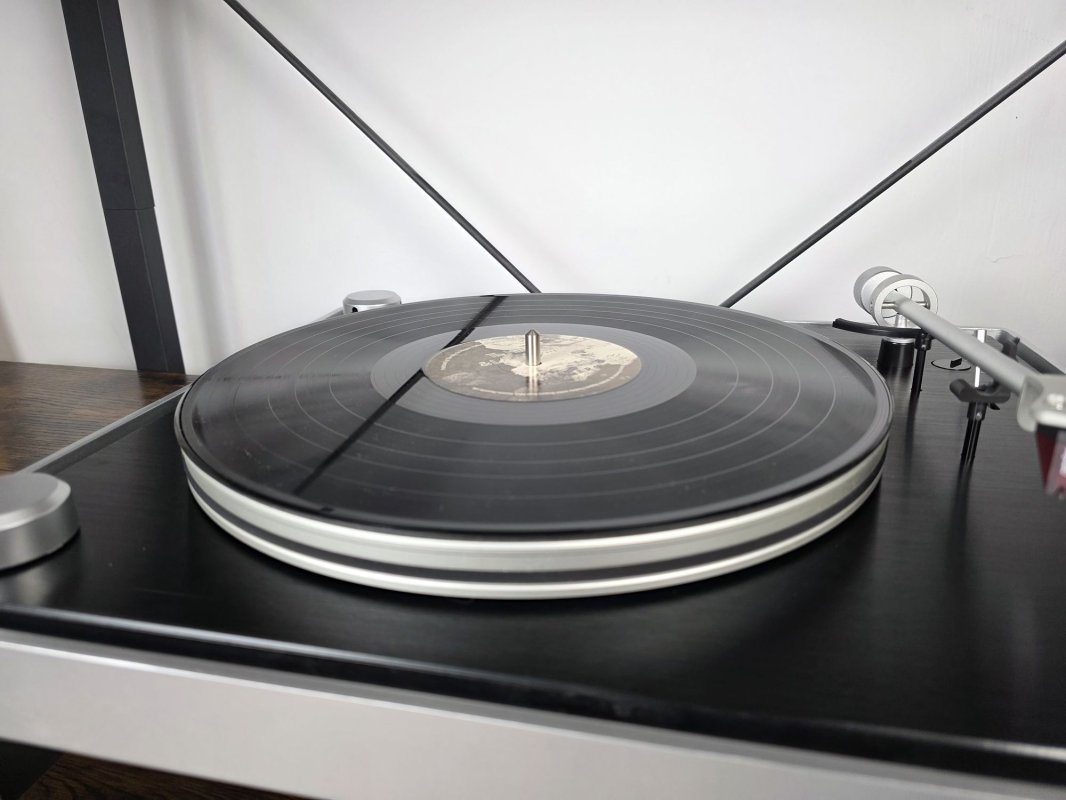 Le vinyle cartonne, même chez ceux qui n’ont pas de platine