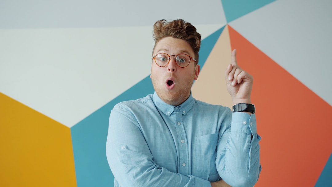 Les salariés créateurs en B2C : de l’employee advocacy au creator marketing et au social commerce